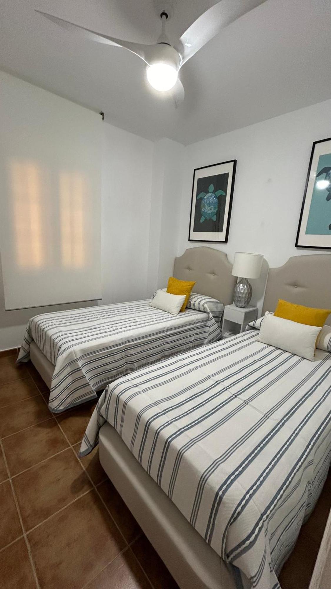 Apartamento 2 dormitorios Isla Canela Exterior foto