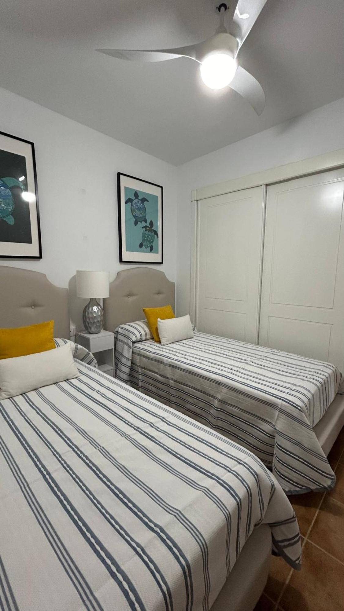 Apartamento 2 dormitorios Isla Canela Exterior foto
